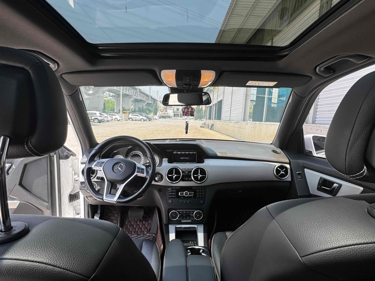 奔馳 奔馳GLK級  2013款 改款 GLK 300 4MATIC 豪華型圖片