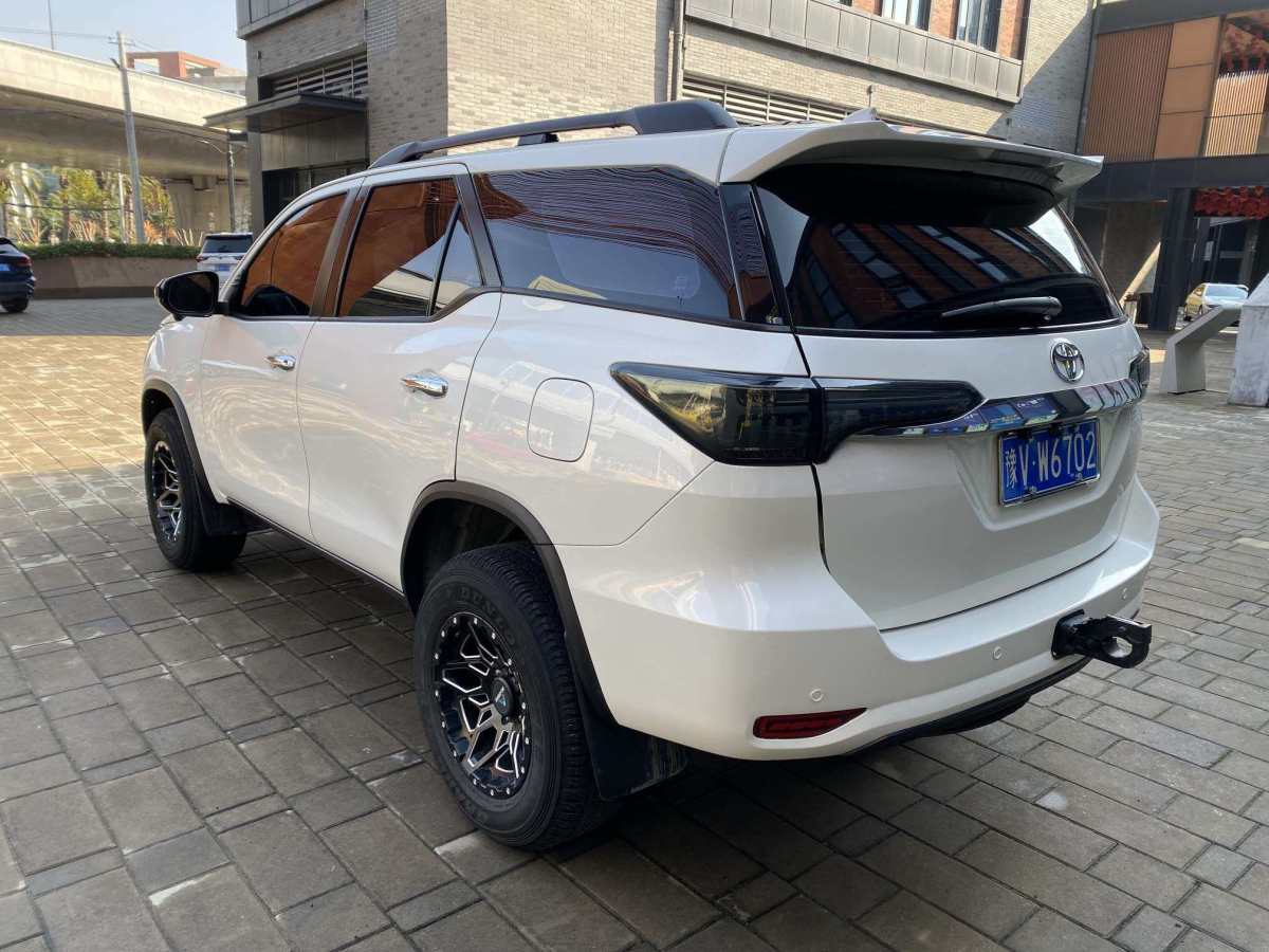 豐田 RAV4榮放  2019款  2.0L CVT四驅(qū)新銳版 國VI圖片