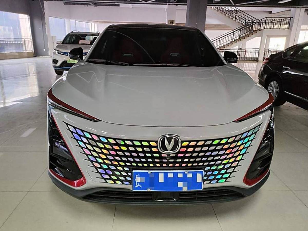 長(zhǎng)安 UNI-T  2020款 1.5T 豪華型圖片