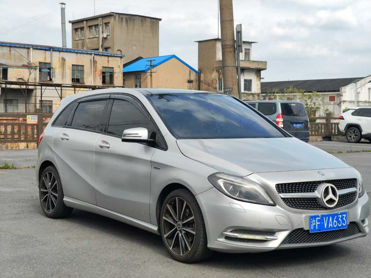 奔馳 奔馳GLK級  2013款 GLK 300 4MATIC 動感天窗型圖片