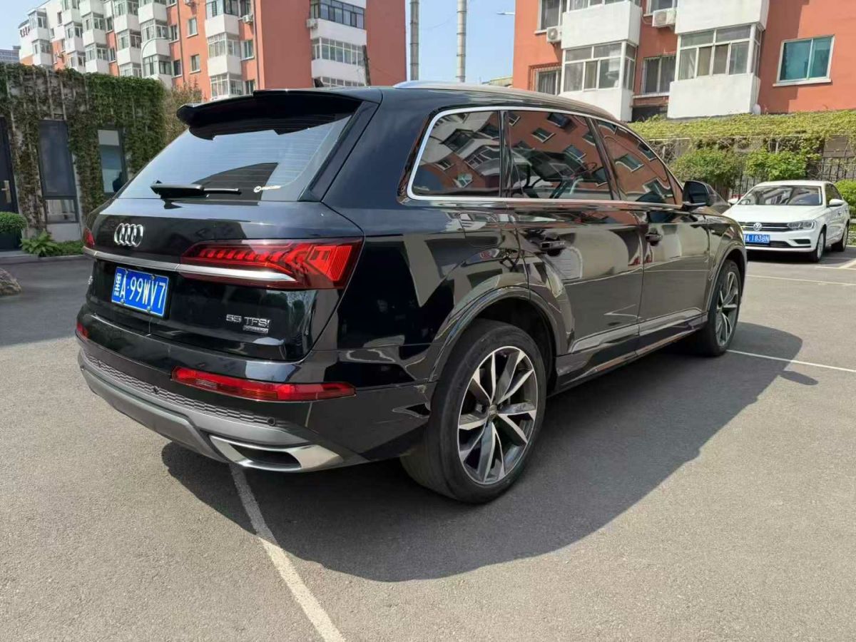奧迪 奧迪Q7  2020款 45 TFSI quattro S line運(yùn)動限量版圖片