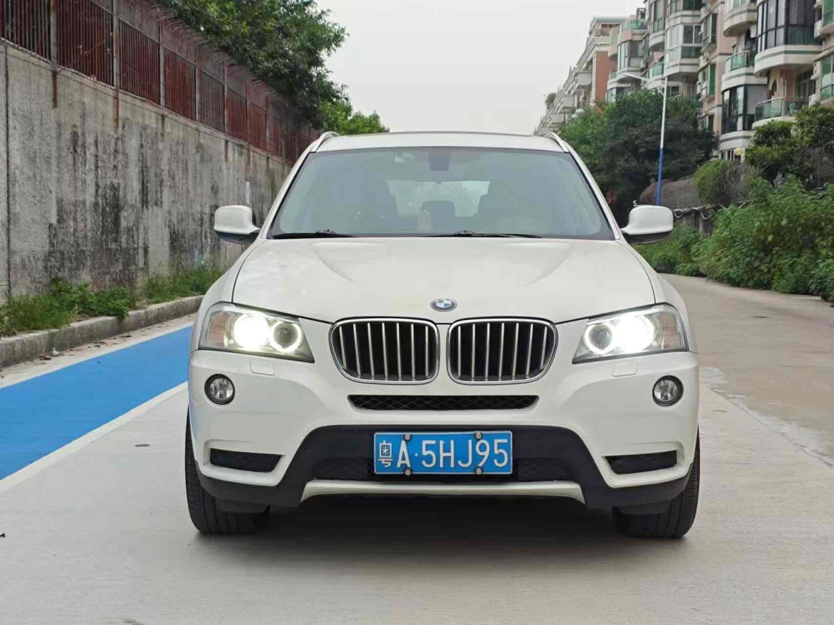 寶馬 寶馬X3  2013款 改款 xDrive28i 領(lǐng)先型圖片