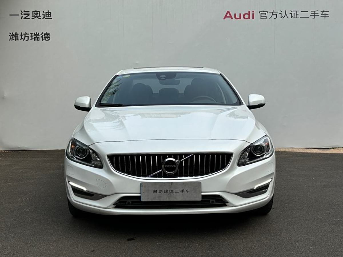 沃爾沃 S60  2014款 改款 T5 個性運動版圖片