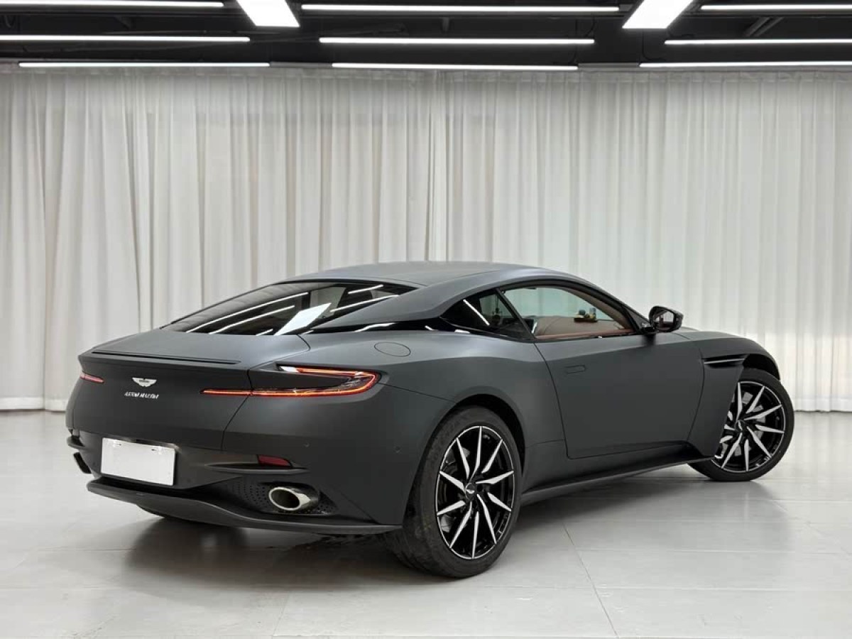 阿斯頓·馬丁 阿斯頓?馬丁DB11  2019款 4.0T V8 Coupe圖片