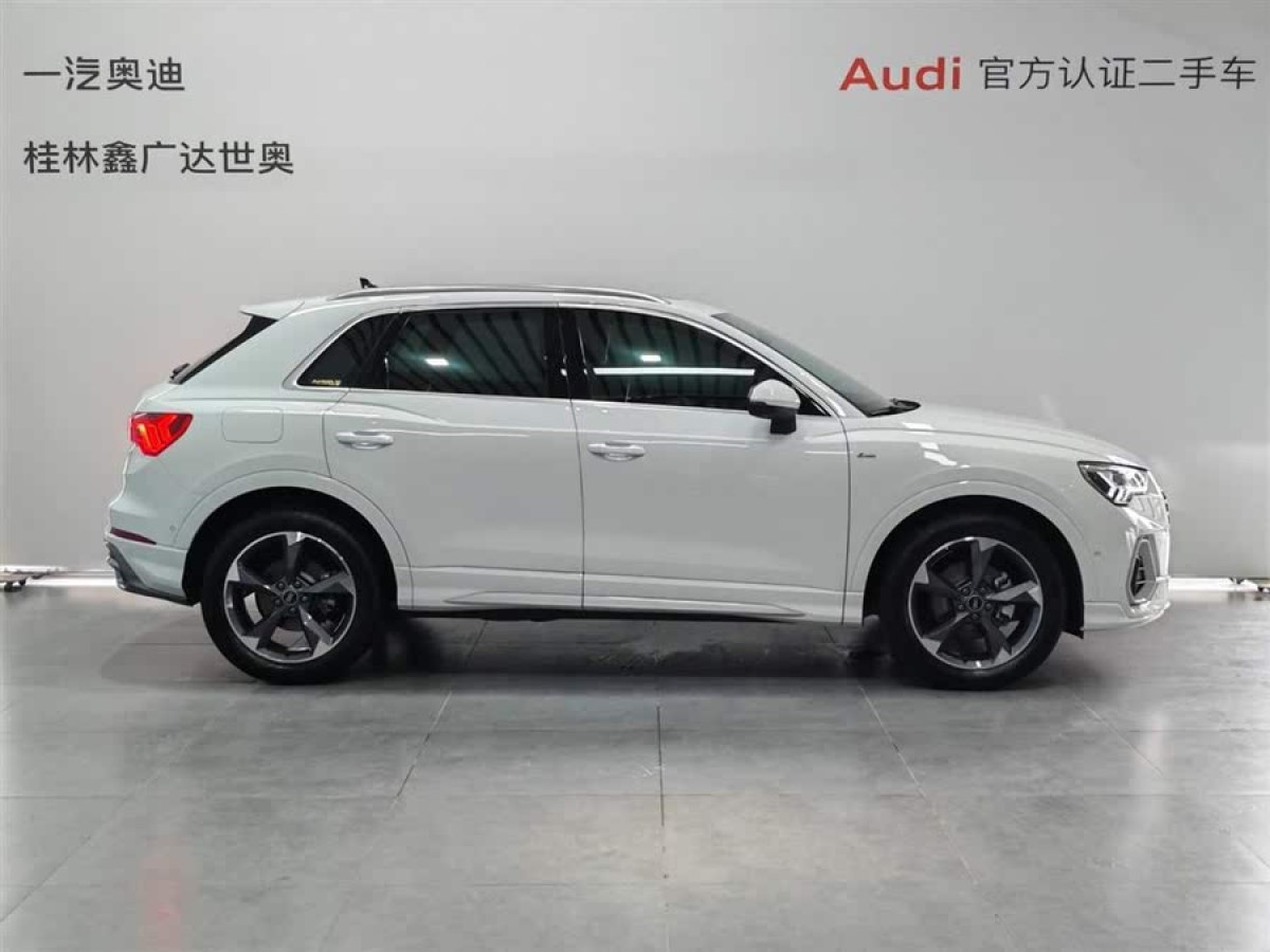 奧迪 奧迪Q3  2019款  35 TFSI 時尚動感型圖片