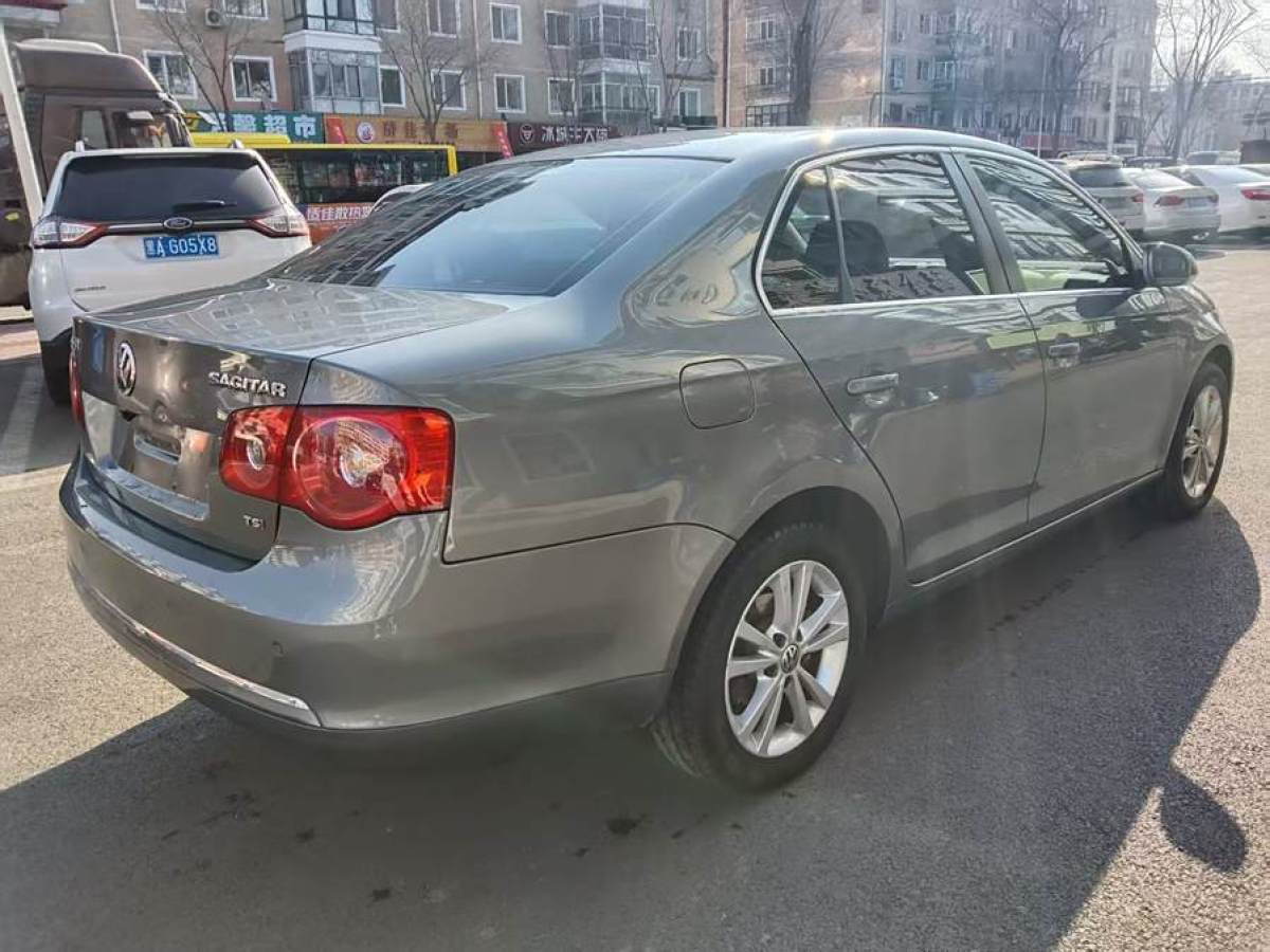 大眾 速騰  2011款 1.4TSI 自動豪華型圖片