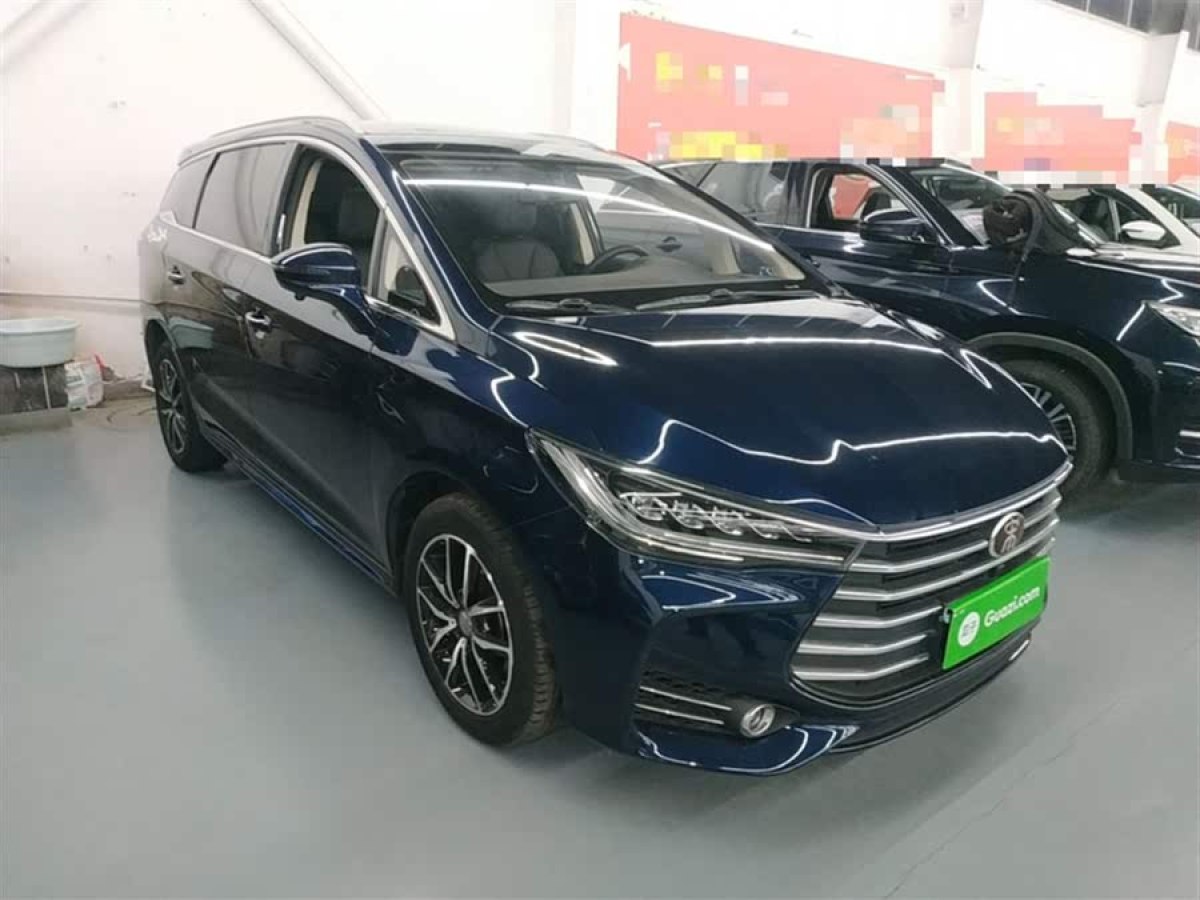 比亞迪 宋MAX  2018款 1.5T 自動智聯(lián)精英型 6座圖片