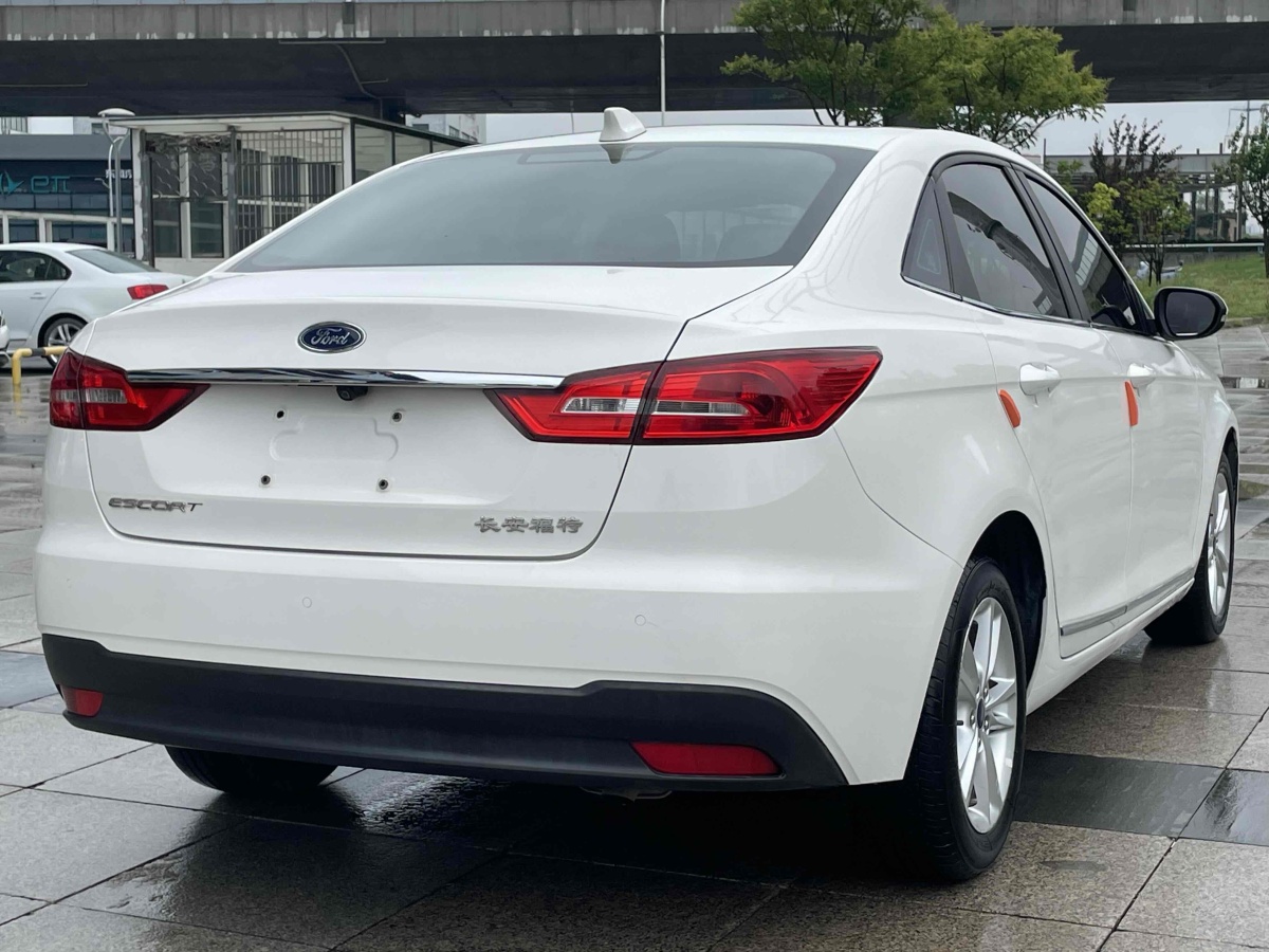 2019年7月福特 福睿斯  2019款  改款 1.5L 自動質(zhì)享型 國VI