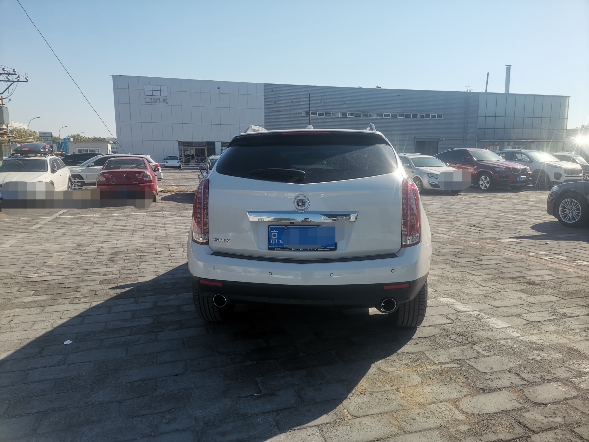 凱迪拉克 SRX  2013款 3.0L 豪華型圖片