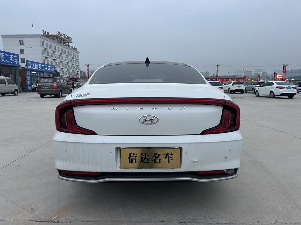 現(xiàn)代 名圖  2021款 1.8L CVT精英版GLX圖片