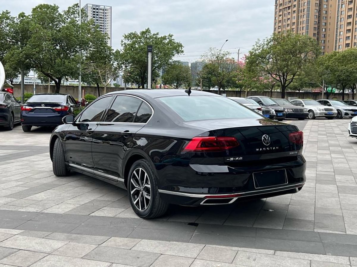 大眾 邁騰  2020款 330TSI DSG 領(lǐng)先型圖片