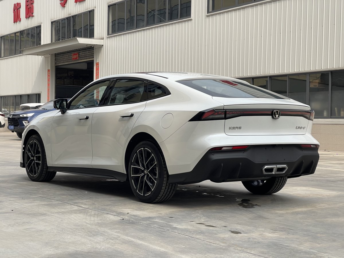 長安 長安UNI-V 智電iDD  2024款 藍鯨智電iDD 136km 智尊型圖片