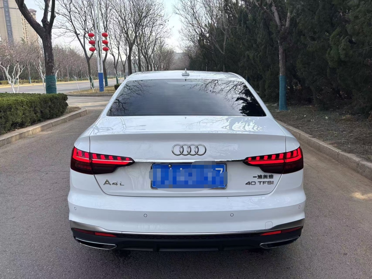 奧迪 奧迪A4L  2022款 40 TFSI 時(shí)尚動(dòng)感型圖片