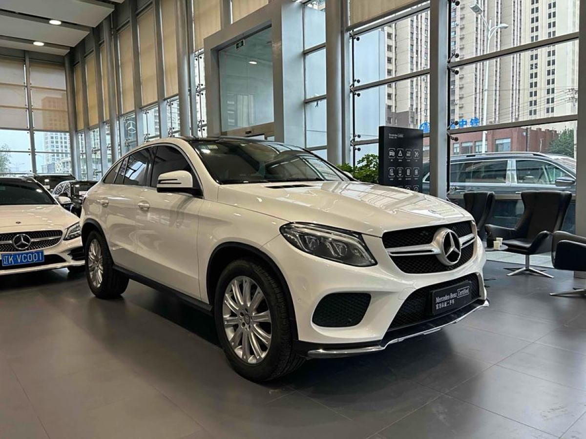 奔馳 奔馳GLE轎跑  2017款 GLE 320 4MATIC 轎跑SUV圖片