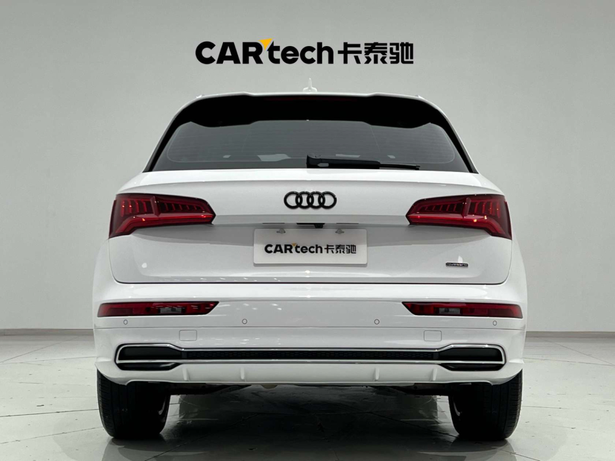 奧迪 奧迪Q5L  2018款 40 TFSI 榮享時(shí)尚型圖片