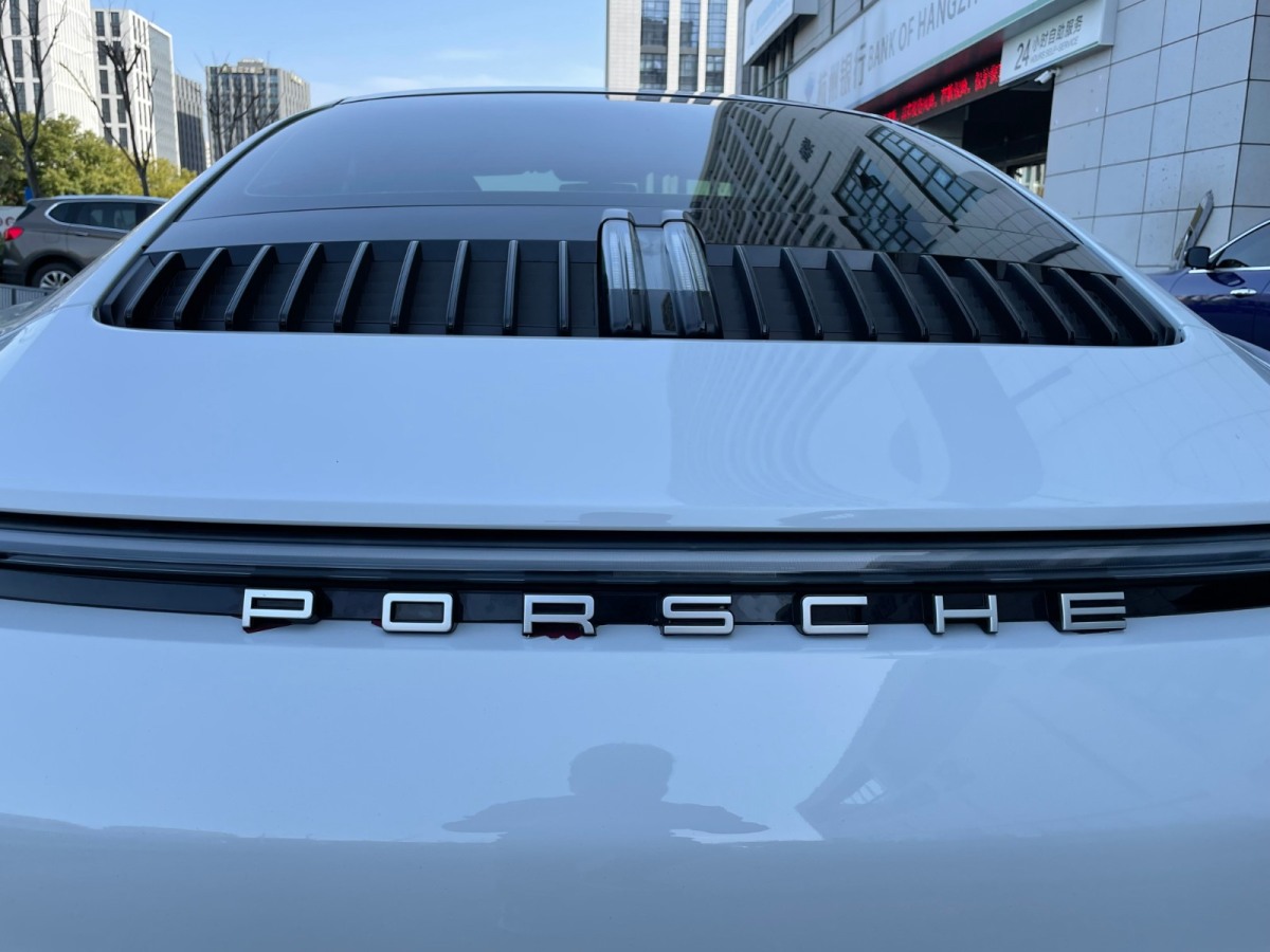 2023年1月保时捷 911  2023款 Carrera 3.0T