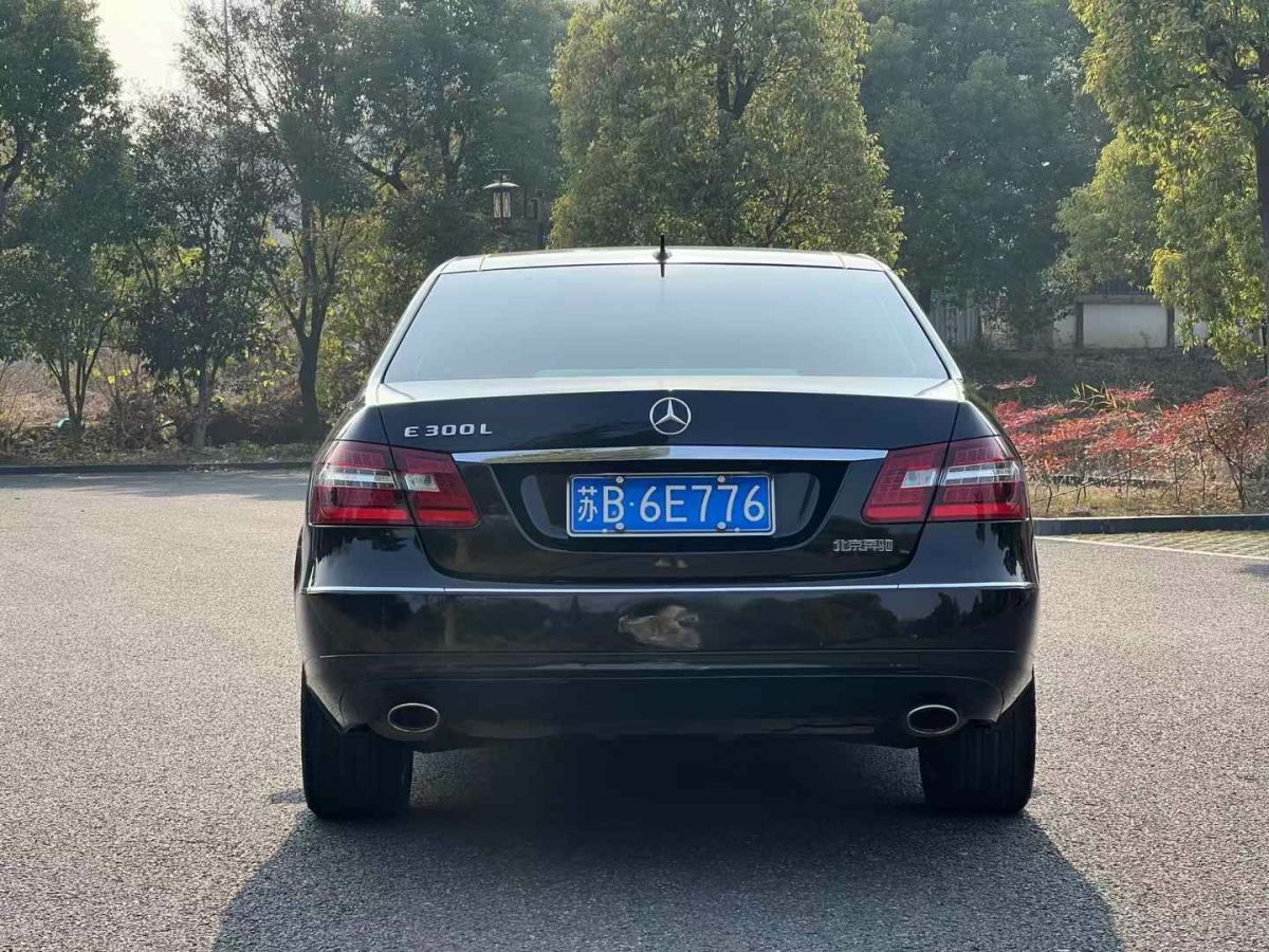 奔馳 奔馳E級  2010款 E 260 L CGI優(yōu)雅型圖片