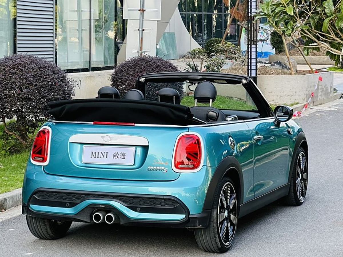 MINI MINI  2023款 2.0T COOPER S CABRIO 藝術(shù)家圖片