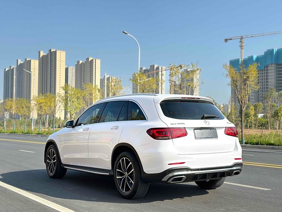 2020年6月奔馳 奔馳GLC  2020款 GLC 300 L 4MATIC 動感型