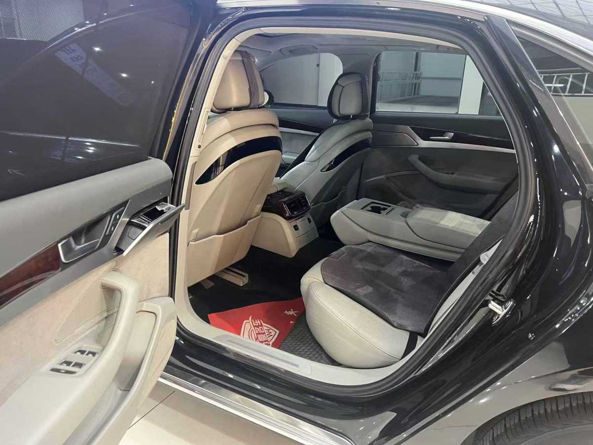 奧迪 奧迪A8  2012款 A8L 45 TFSI quattro豪華型圖片