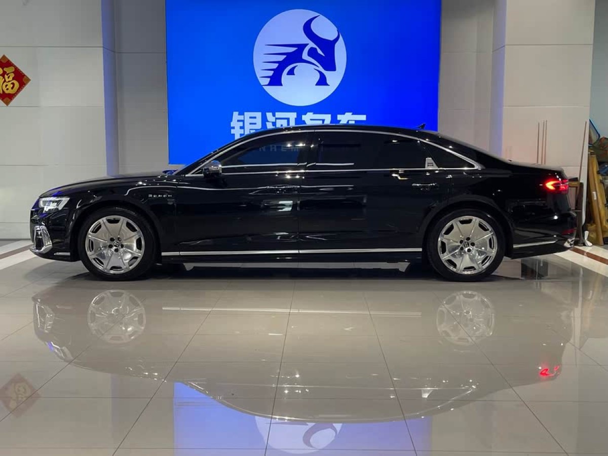 奧迪 奧迪A8  2022款 A8L Horch創(chuàng)始人版 經(jīng)典型圖片