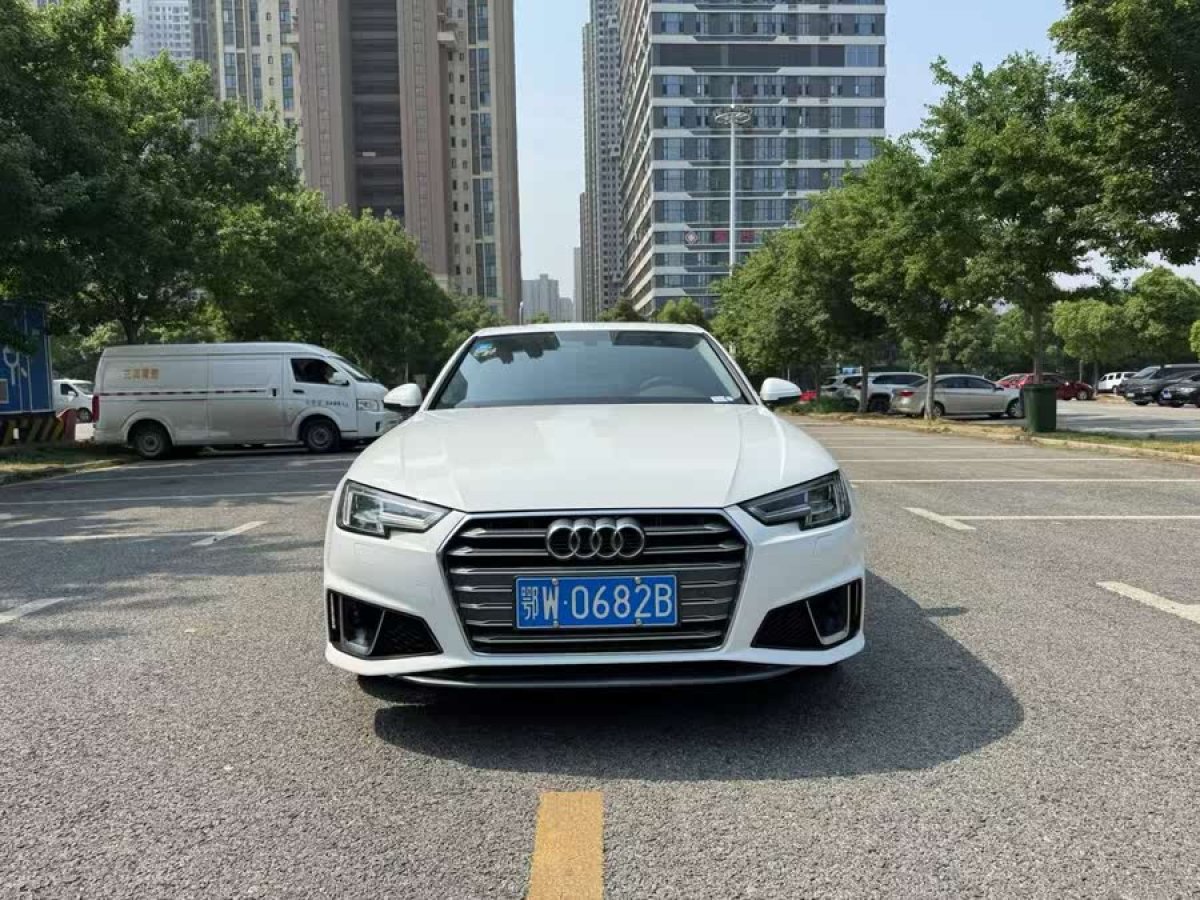 奧迪 奧迪A4L  2019款 40 TFSI 時尚型 國VI圖片