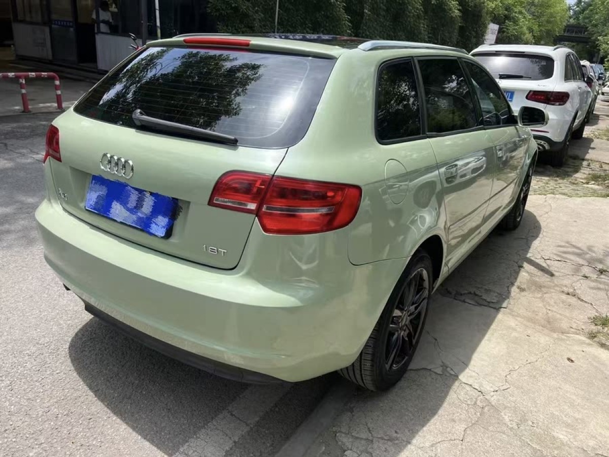 奧迪 奧迪A3  2012款 Sportback 1.8T 豪華型圖片