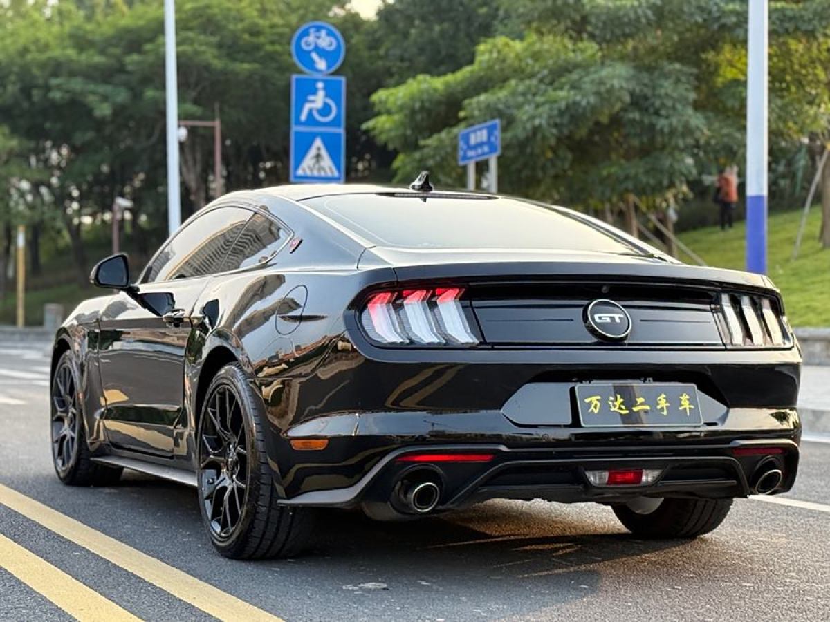 2021年8月福特 Mustang  2020款 2.3L EcoBoost