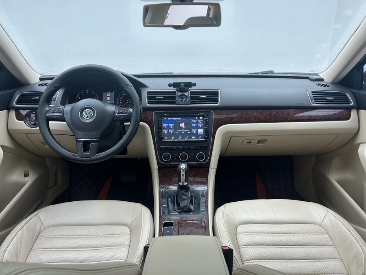 大眾 帕薩特  2011款 1.8TSI DSG尊榮版圖片