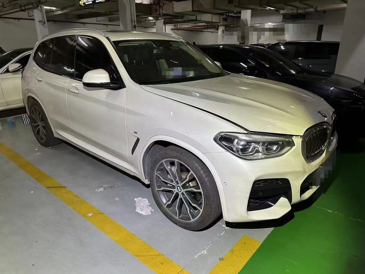 2020年8月寶馬 寶馬X3  2020款 xDrive30i 領(lǐng)先型 M運(yùn)動套裝