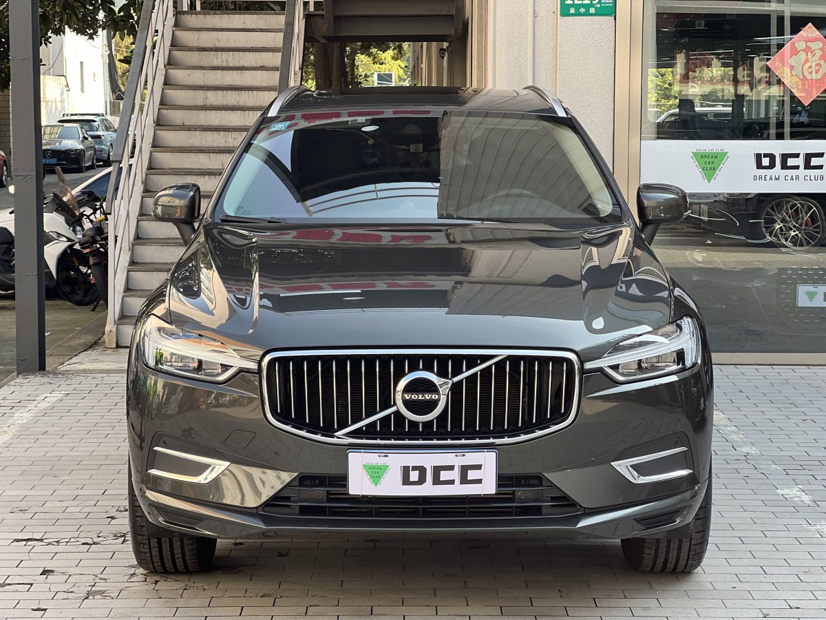 2019年10月沃爾沃 XC60  2020款 T5 四驅(qū)智遠豪華版