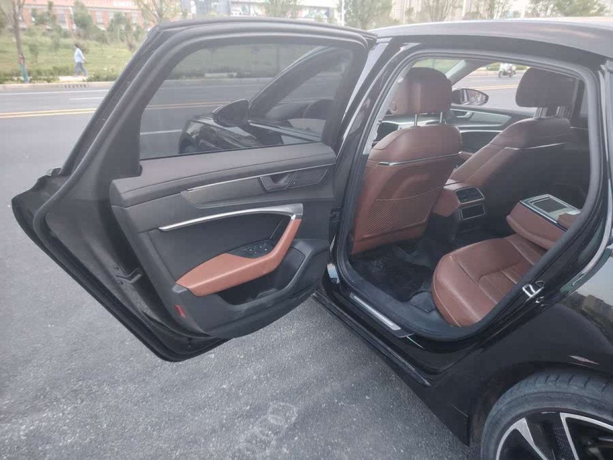 奧迪 奧迪A6L  2019款 45 TFSI 臻選致雅型圖片