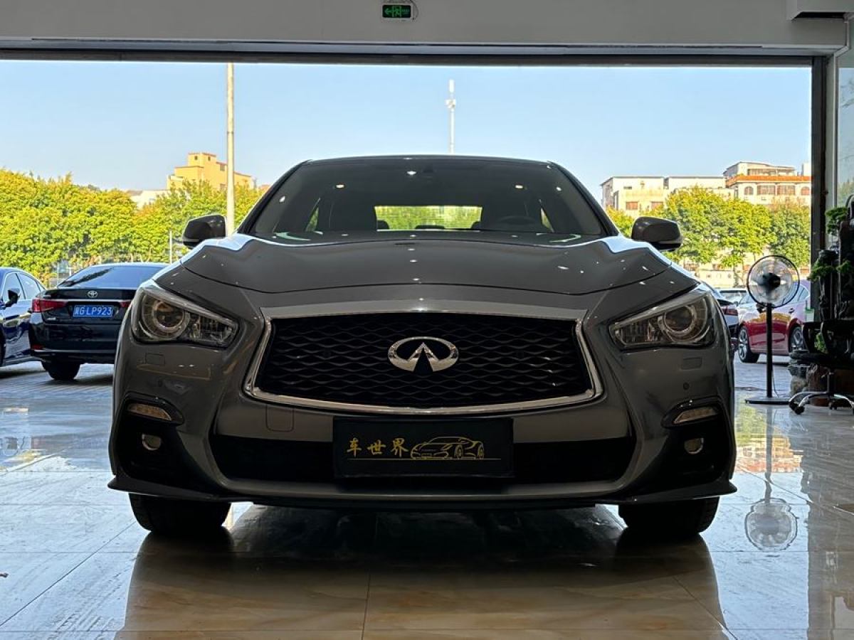 英菲尼迪 Q50L  2020款 2.0T 30周年限量版圖片