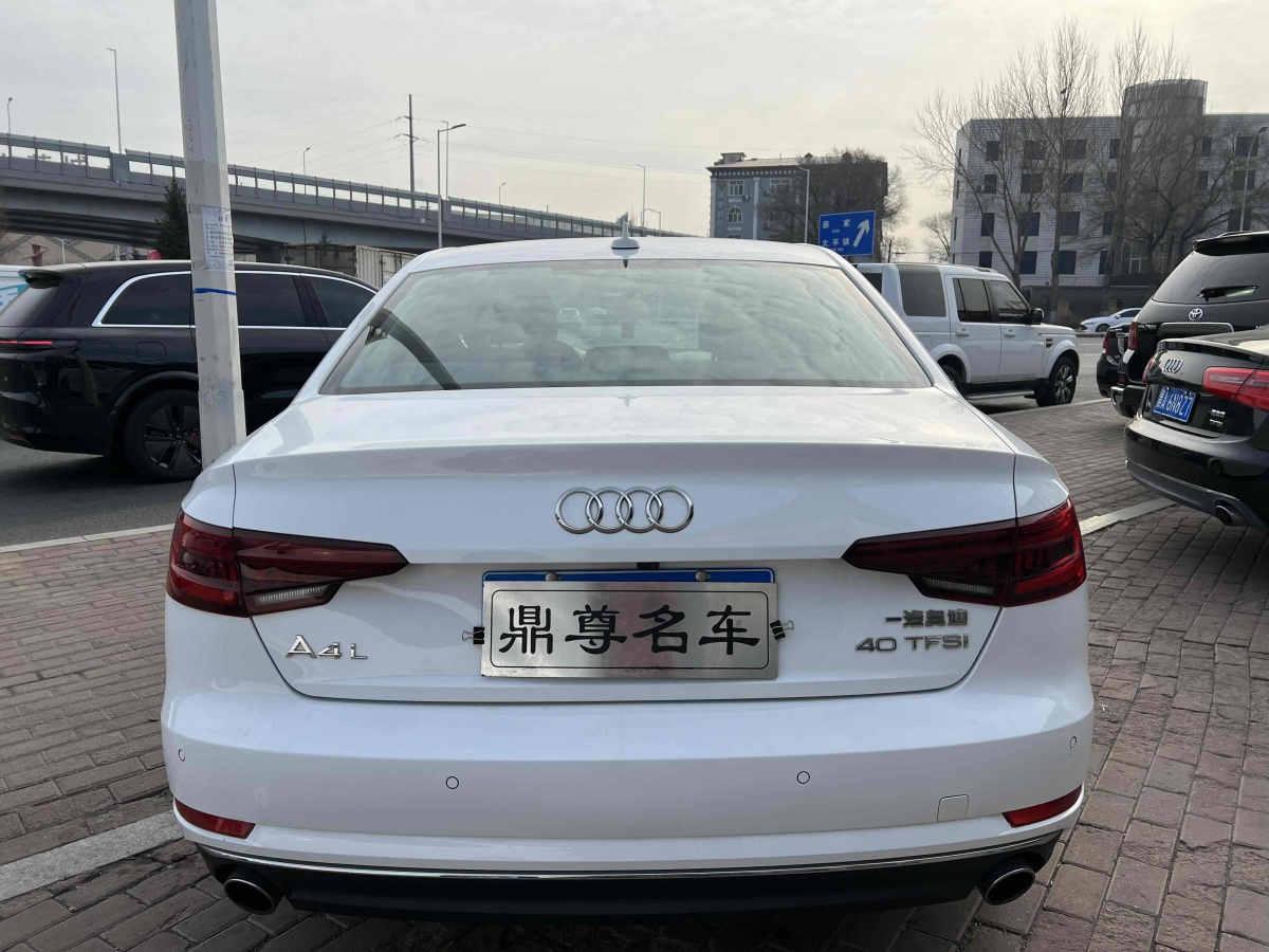 奧迪 奧迪A4L  2018款 30周年年型 40 TFSI 運動型圖片