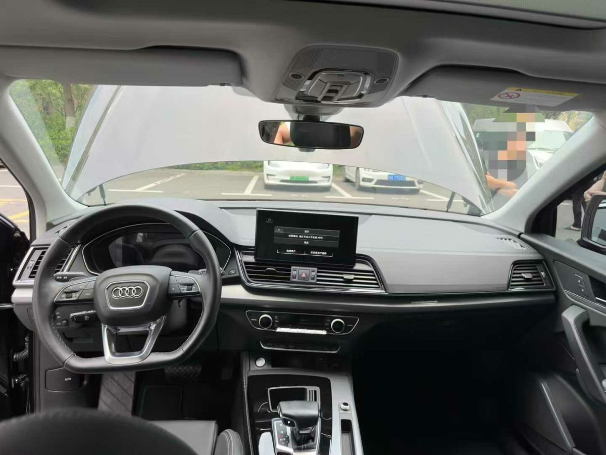 奧迪 奧迪Q5 e-tron  2022款 40 e-tron 星耀型 機甲套裝圖片