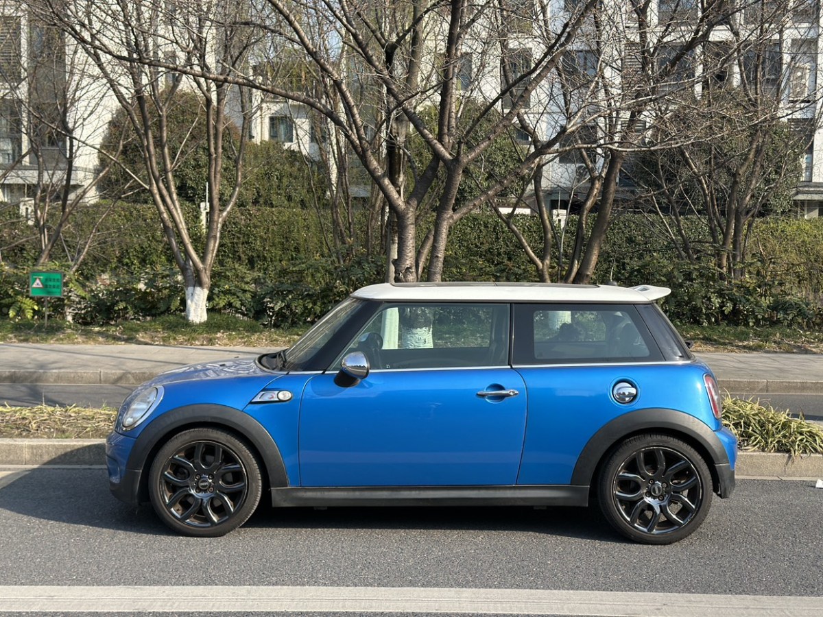 2009年12月MINI MINI  2009款 1.6T COOPER S CABRIO