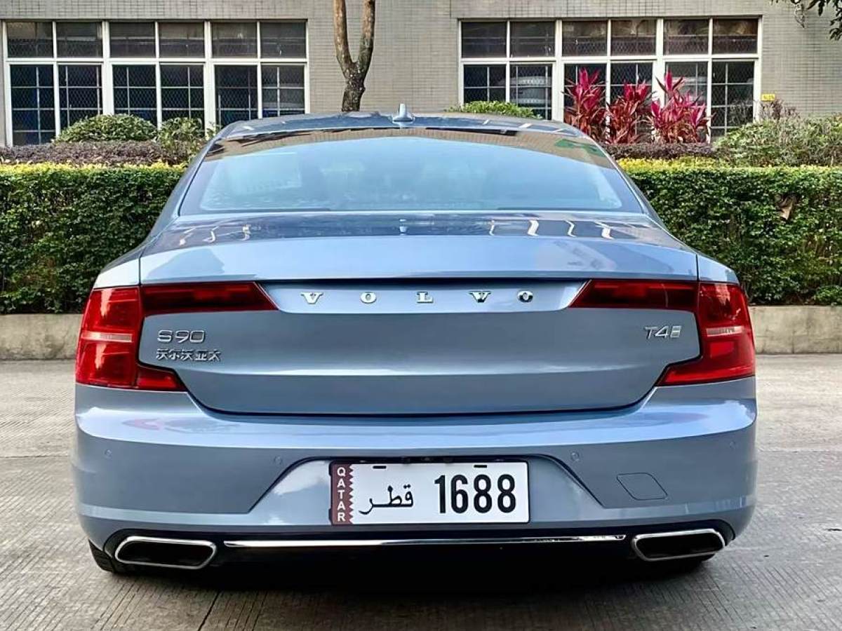 沃爾沃 S90  2019款 T4 智逸版圖片