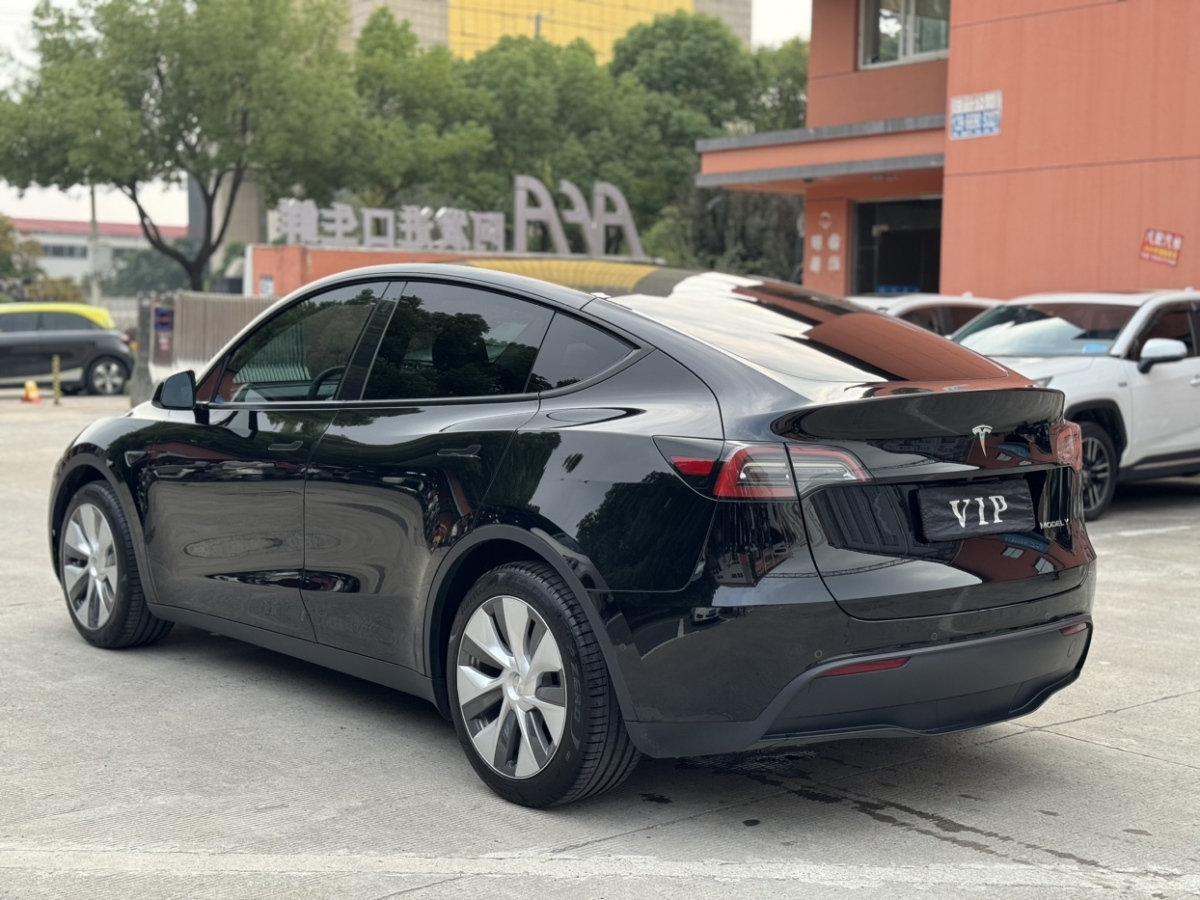 特斯拉 Model 3  2022款 后驅(qū)版圖片