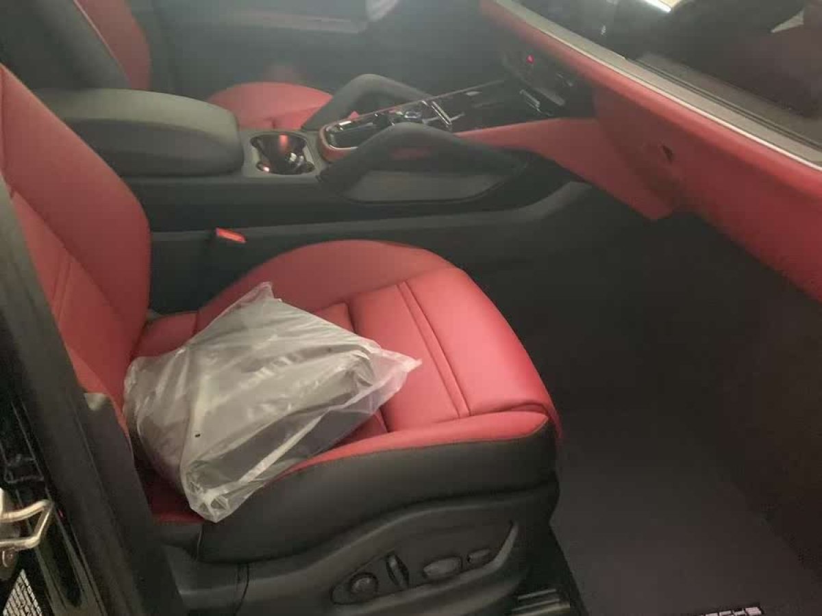 保時(shí)捷 Cayenne  2024款 Cayenne 3.0T圖片