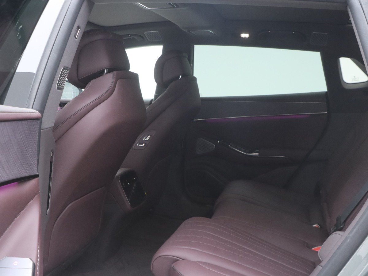 騰勢 騰勢Z9GT  2024款 1100四驅(qū)Max版圖片