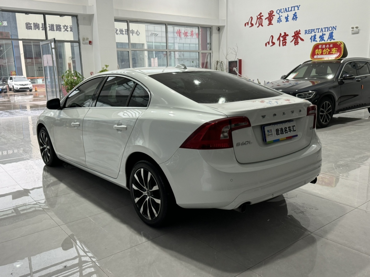 沃爾沃 S60L  2019款 T3 智進版圖片