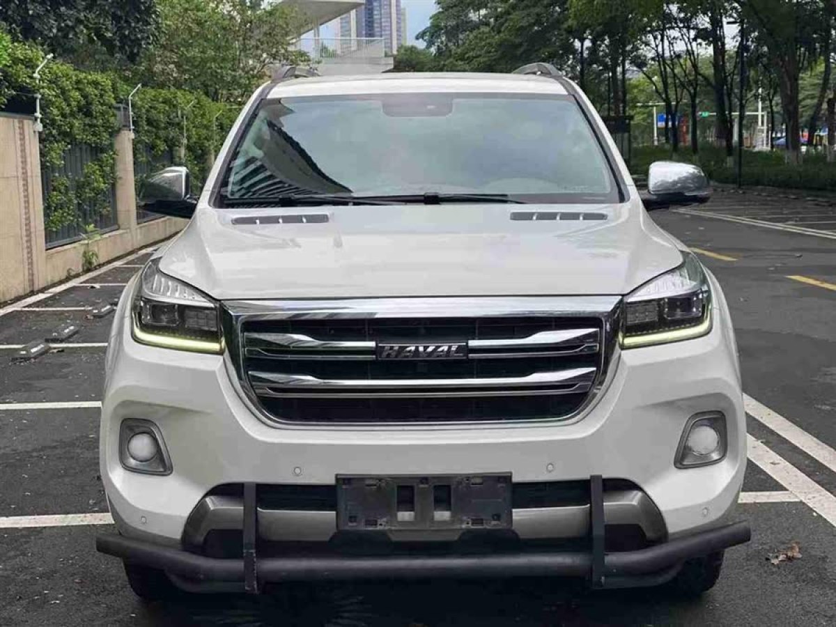 哈弗 H9  2020款 2.0T 汽油四驅(qū)尊享型 5座圖片