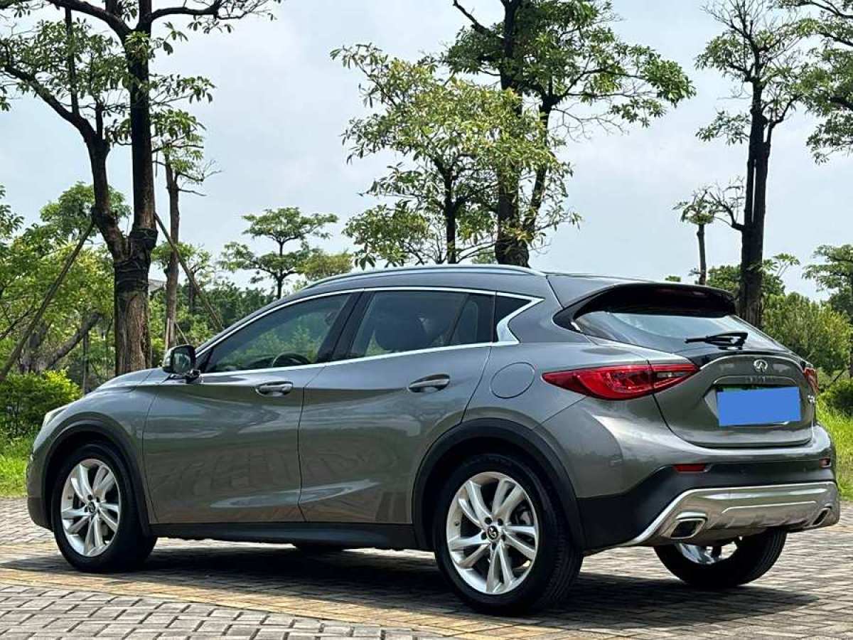 2017年4月英菲尼迪 QX30  2017款 1.6T 兩驅(qū)運動版