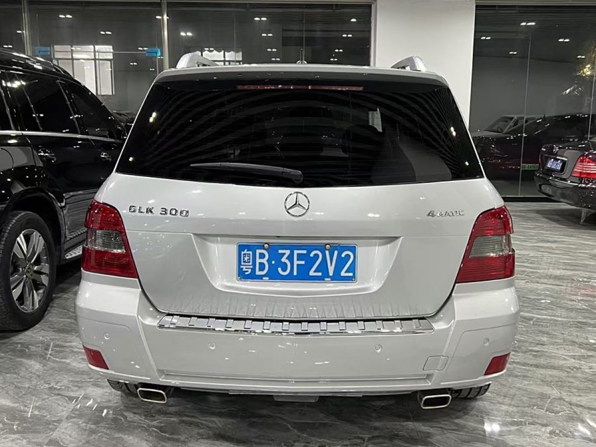 奔馳 奔馳GLK級  2011款 GLK 300 4MATIC 時尚型圖片