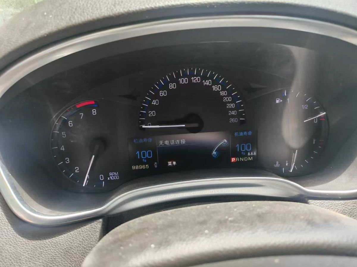 凱迪拉克 SRX  2014款 3.0SIDI 兩驅(qū)精英型圖片