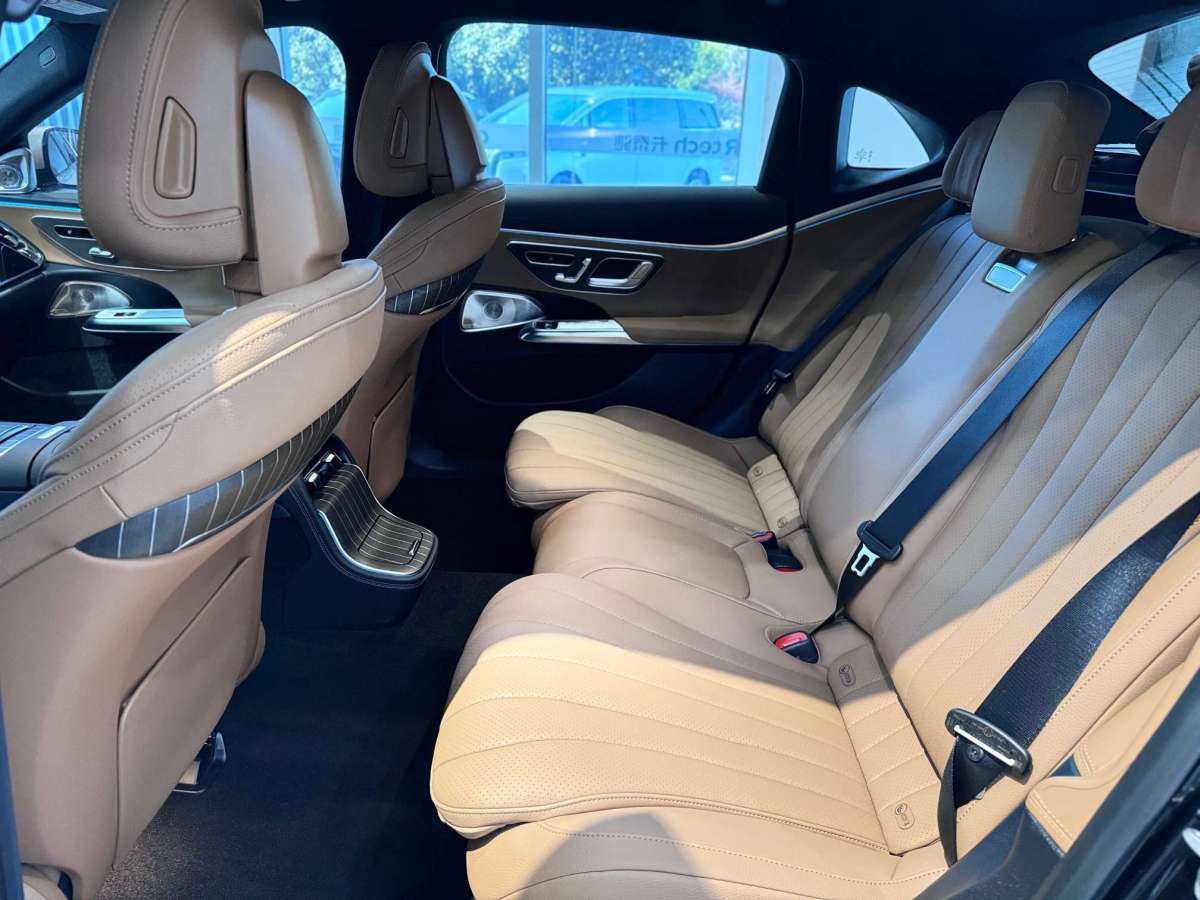 奔馳 奔馳E級  2025款 E 300 L 豪華型圖片
