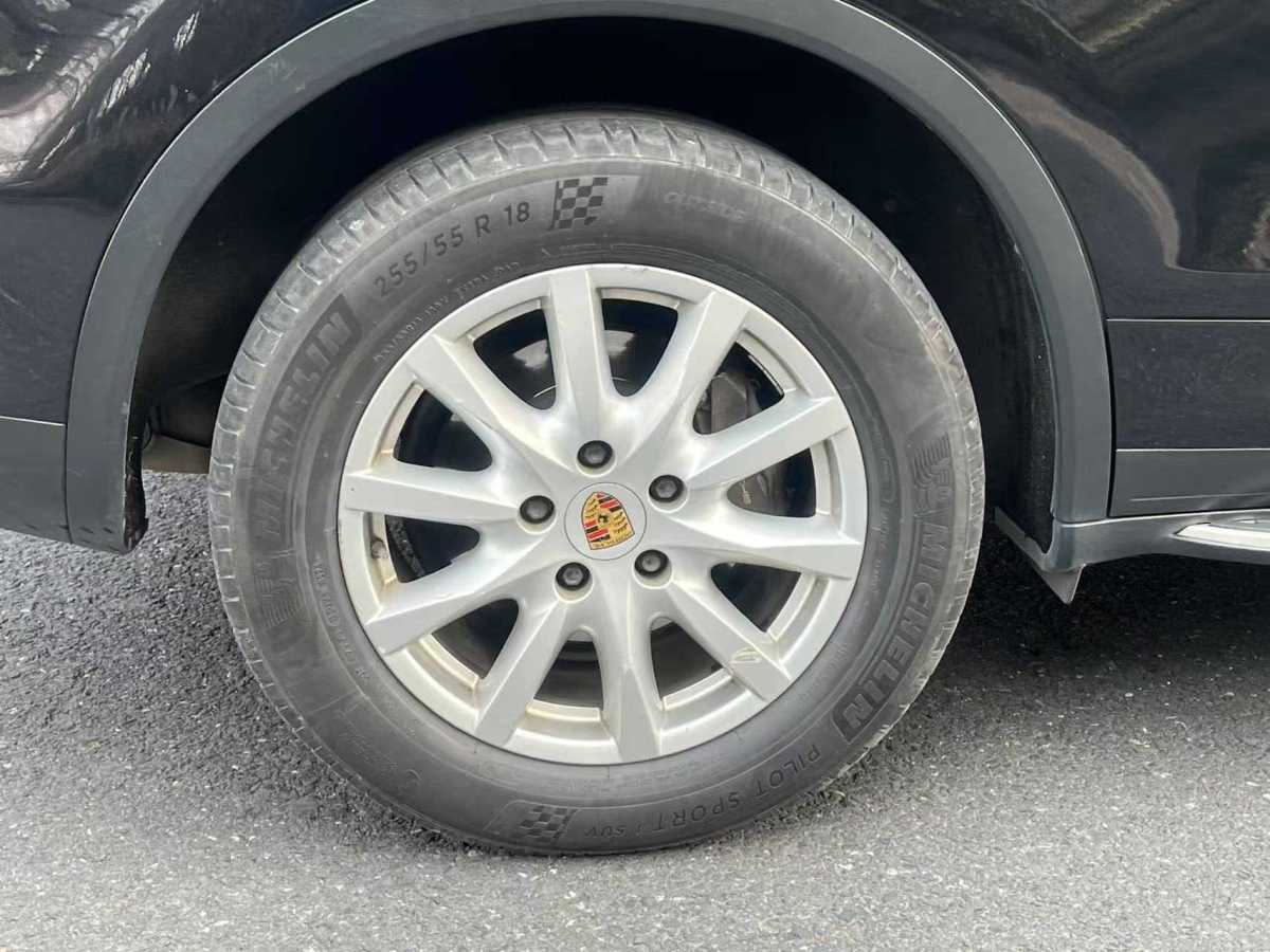 保時(shí)捷 Cayenne  2015款 Cayenne 3.0T圖片