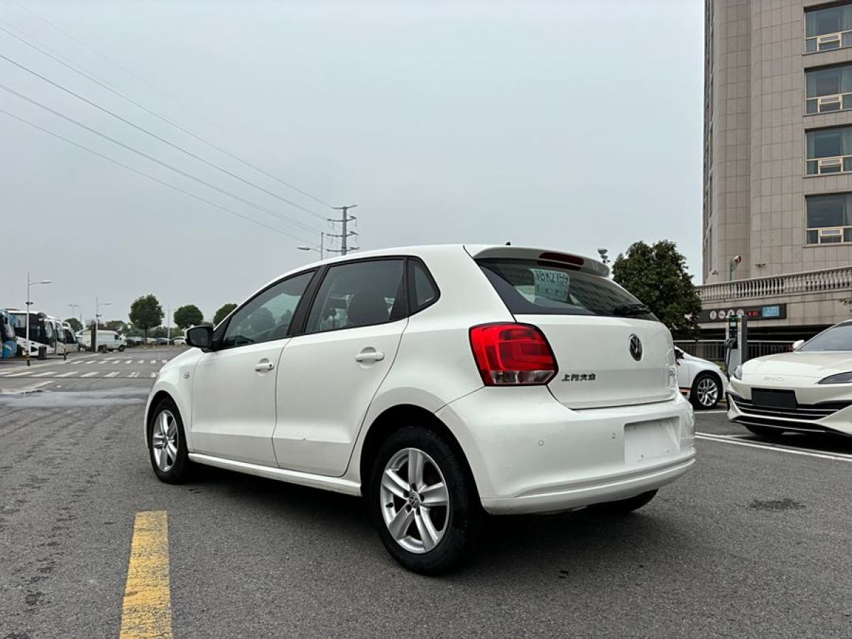 大眾 Polo  2011款 1.4L 自動致尚版圖片