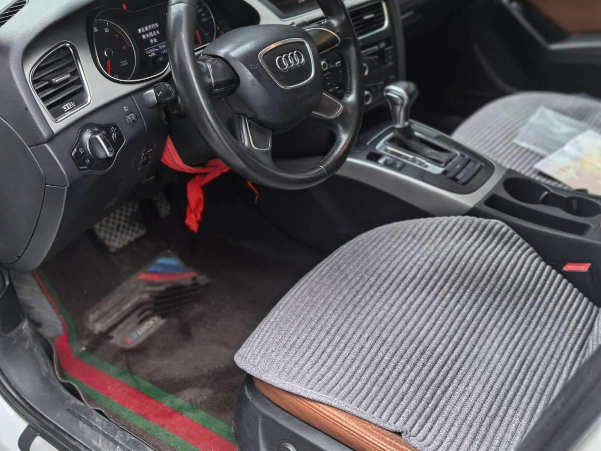 奧迪 奧迪A4L  2013款 30 TFSI 自動(dòng)舒適型圖片