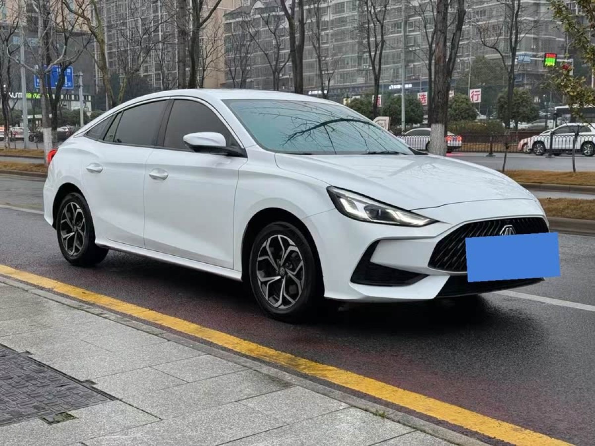名爵 名爵5  2022款 180DVVT CVT青春豪華版圖片